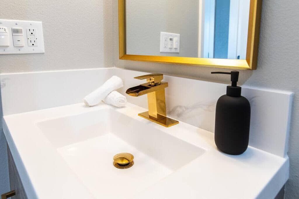 Apartamento Professionals-restaurants-fast-wifi-a C-w D-pets San Diego