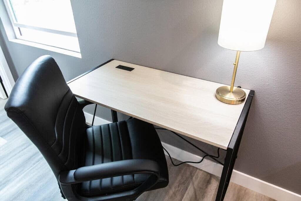Professionals-restaurants-fast-wifi-a C-w D-pets Apartamento *